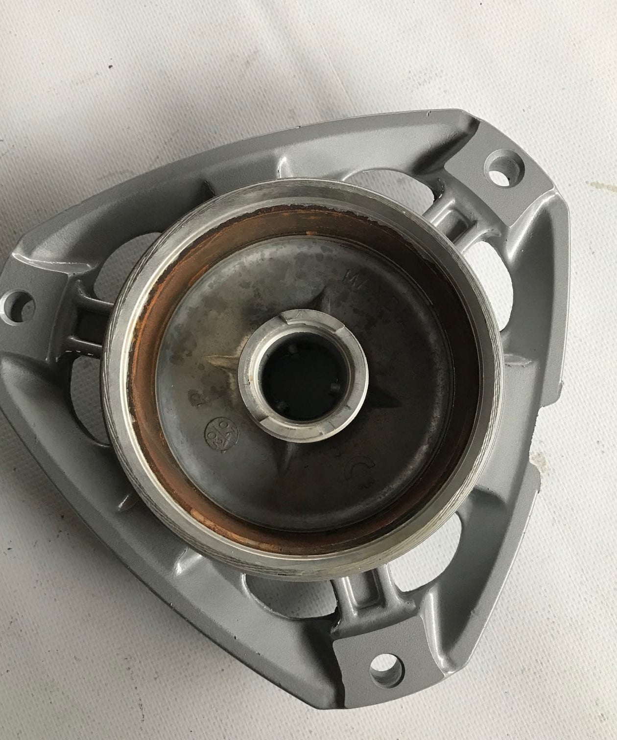 Kinetic Nova Arka Jant Göbeği