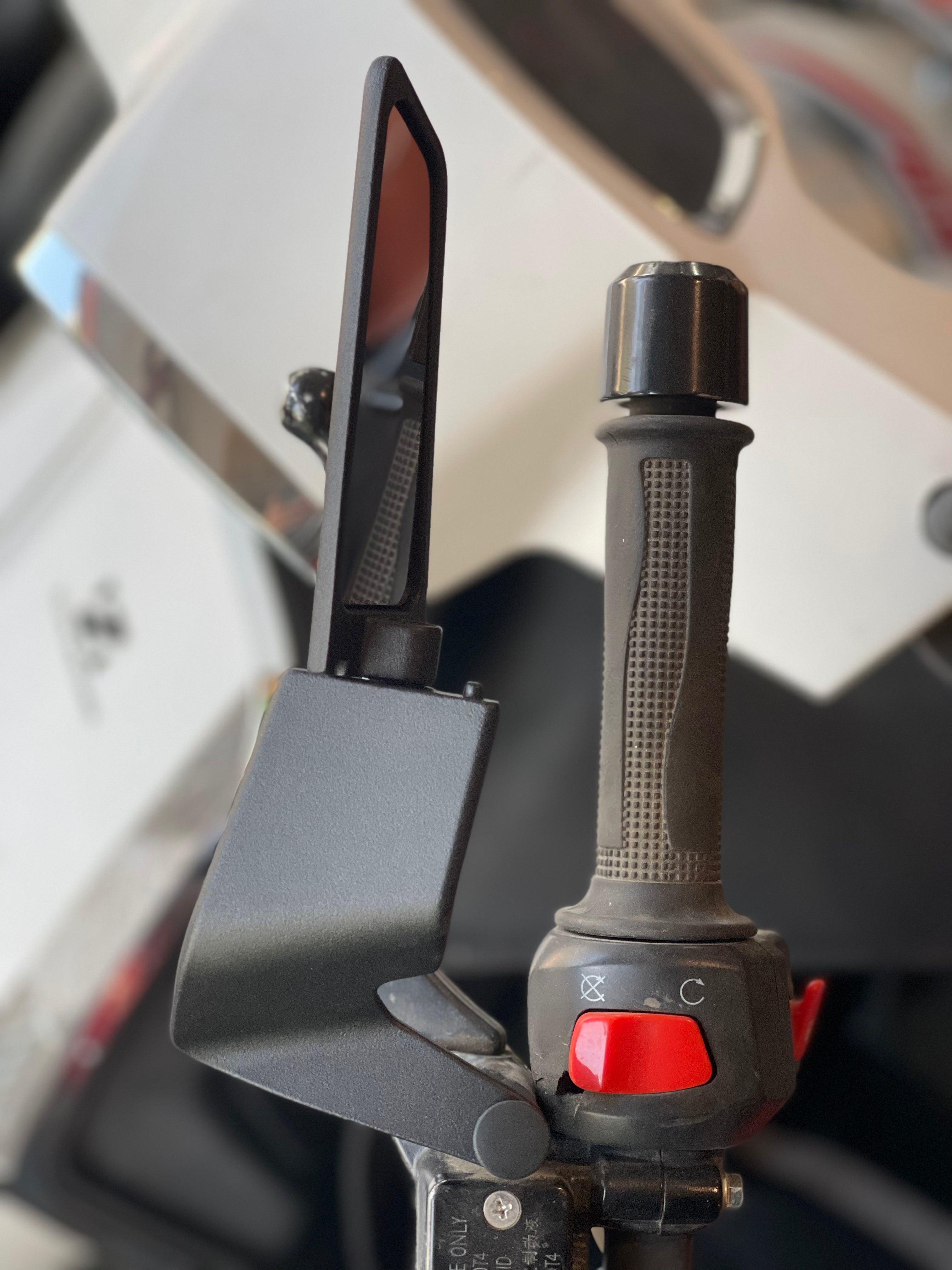 H2 Katlanır Ayna Takımı Gidon Bağlantılı 8/10 mm.