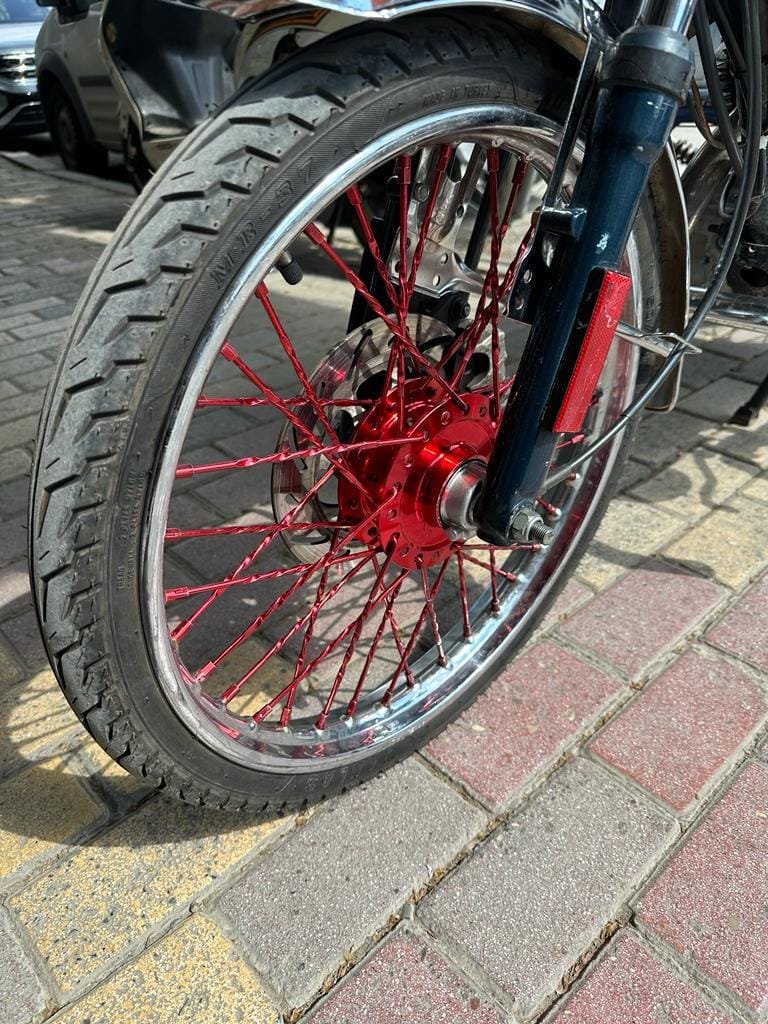 Jant Teli ve Nipeli Kırmızı Renk Kıvrımlı 4mm X 172mm