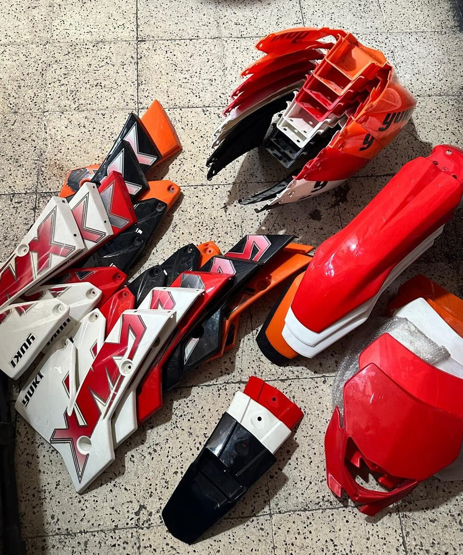 Yuki YK250 GY-7 İzci Cross Kaporta Seti Turuncu - Kırmızı - Beyaz - Siyah 6 Parça Orijinal