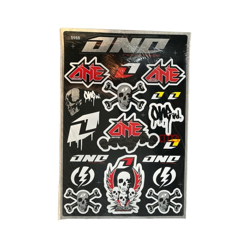 Kurukafa Çoklu Yapıştırma Sticker Büyük Boy 31X46 cm