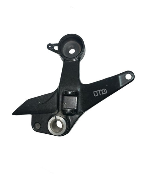 Tvs Apache RTR Sürücü Basamak Braketi Sağ